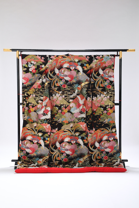 No. 840_黒地イメージ写真